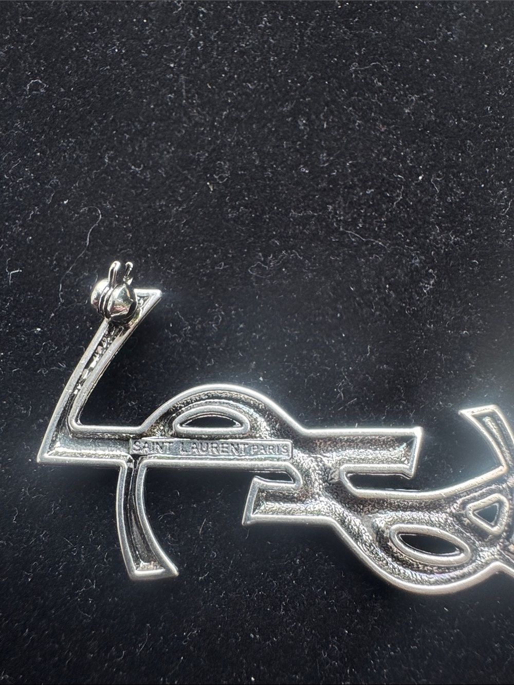 Brooch Interlocking Pin - Picture 4 of 4